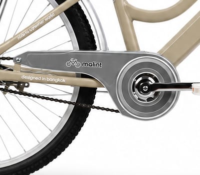 Full chainguard with the malint mark, crank and pedal