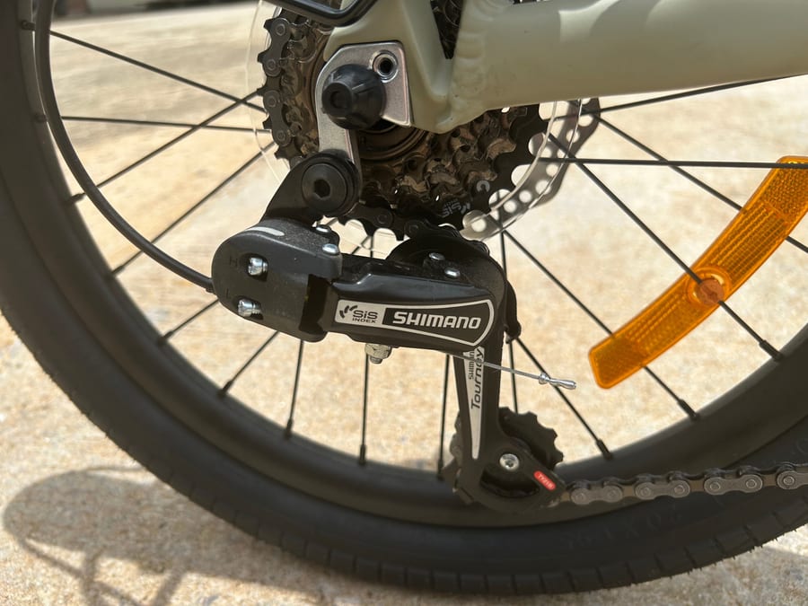 Shimano Tourney rear derailleur and cassette