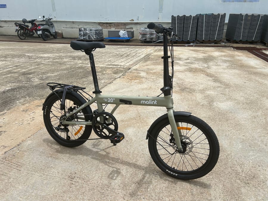Rear rack, strap and full mudguard