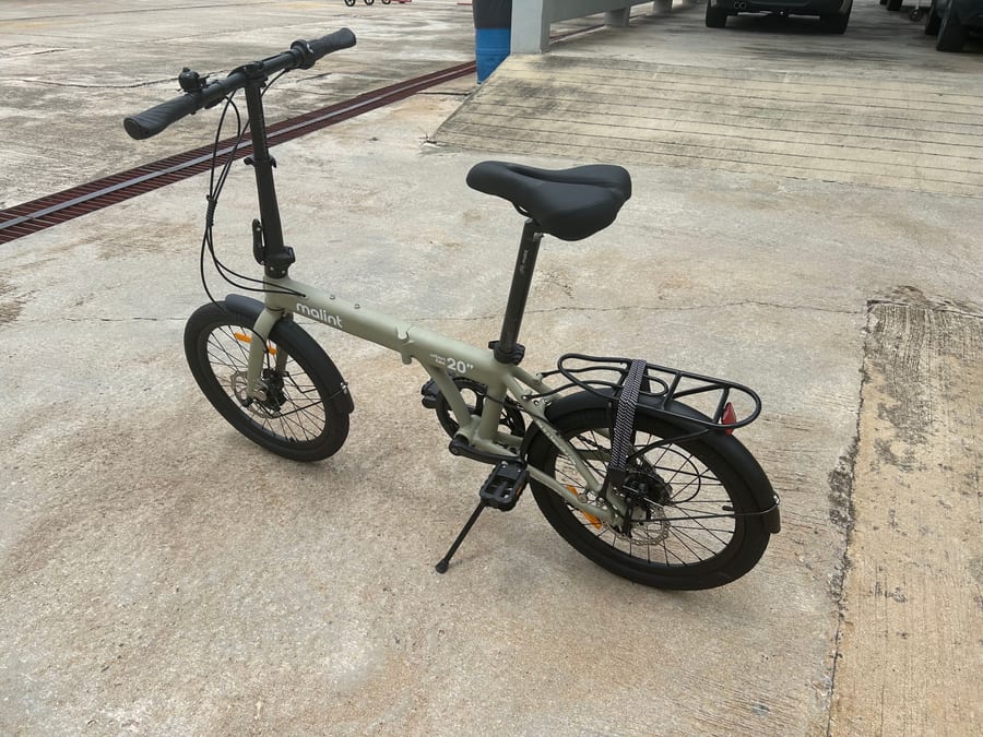 Urban Flex, rear three-quarter from the non-drive side