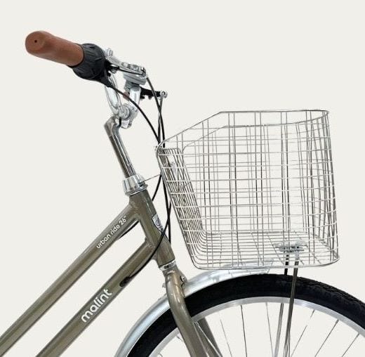 Wire front basket and cockpit